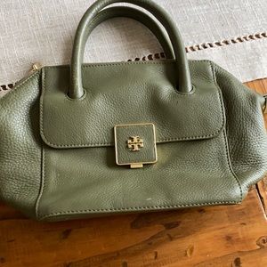 Olive Tory Burch purse